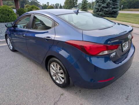 Hyundai Elantra SE 6AT 2015