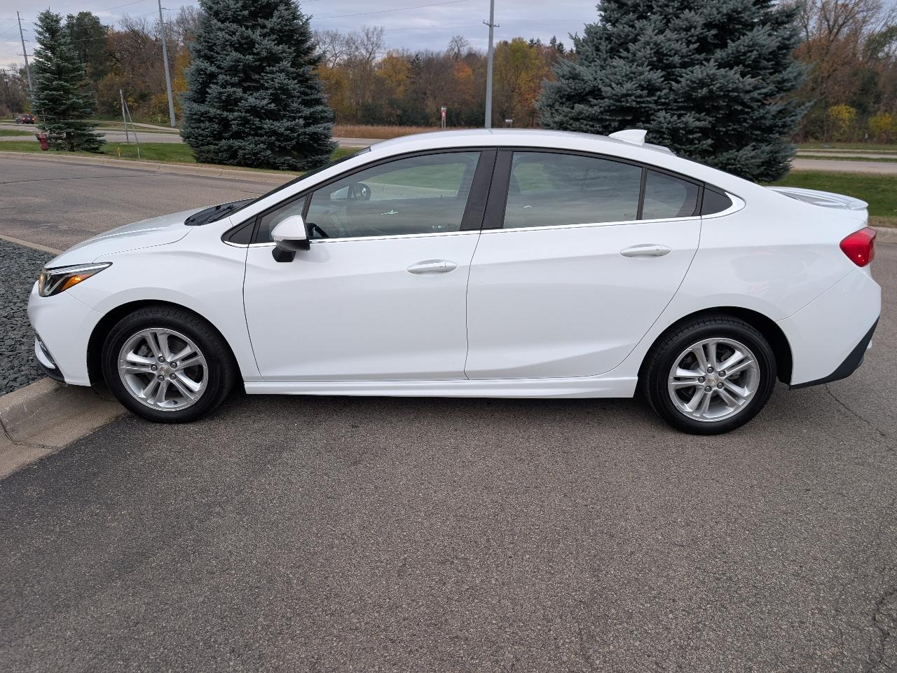 Chevrolet Cruze LT Auto 2017