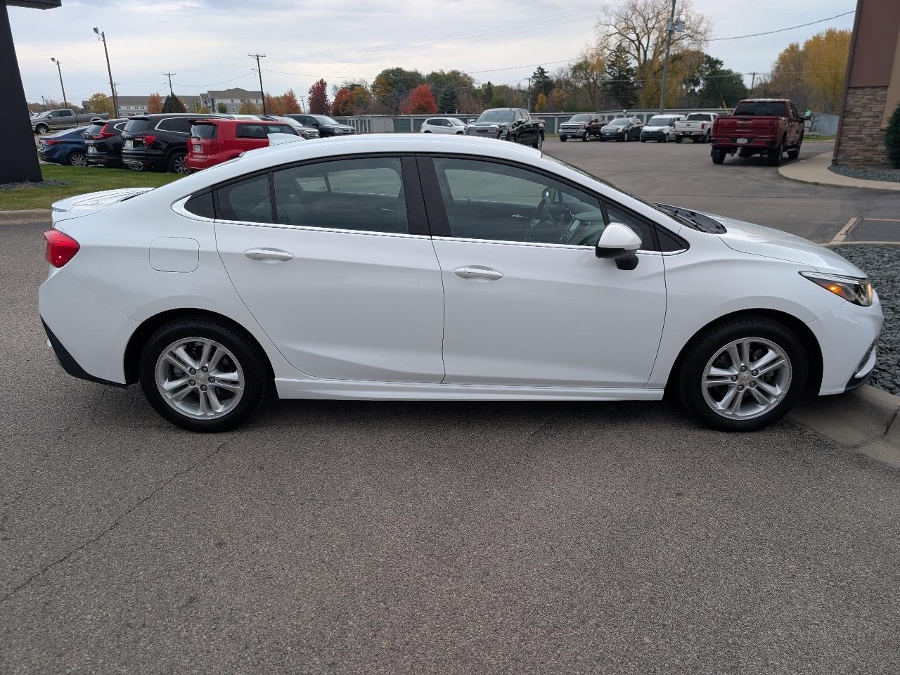 Chevrolet Cruze LT Auto 2017