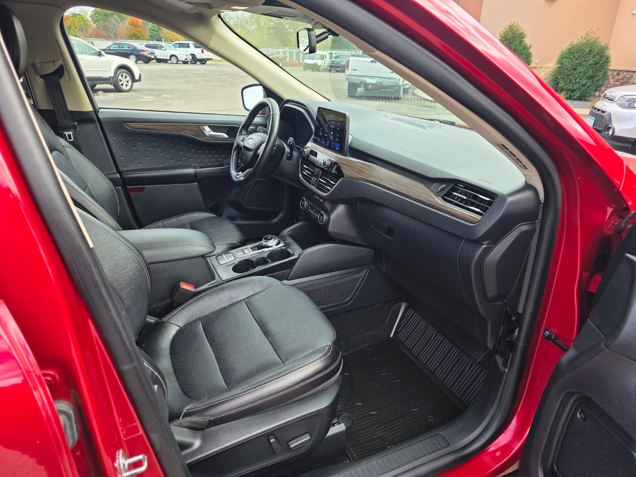 Ford Escape Titanium 4WD 2020