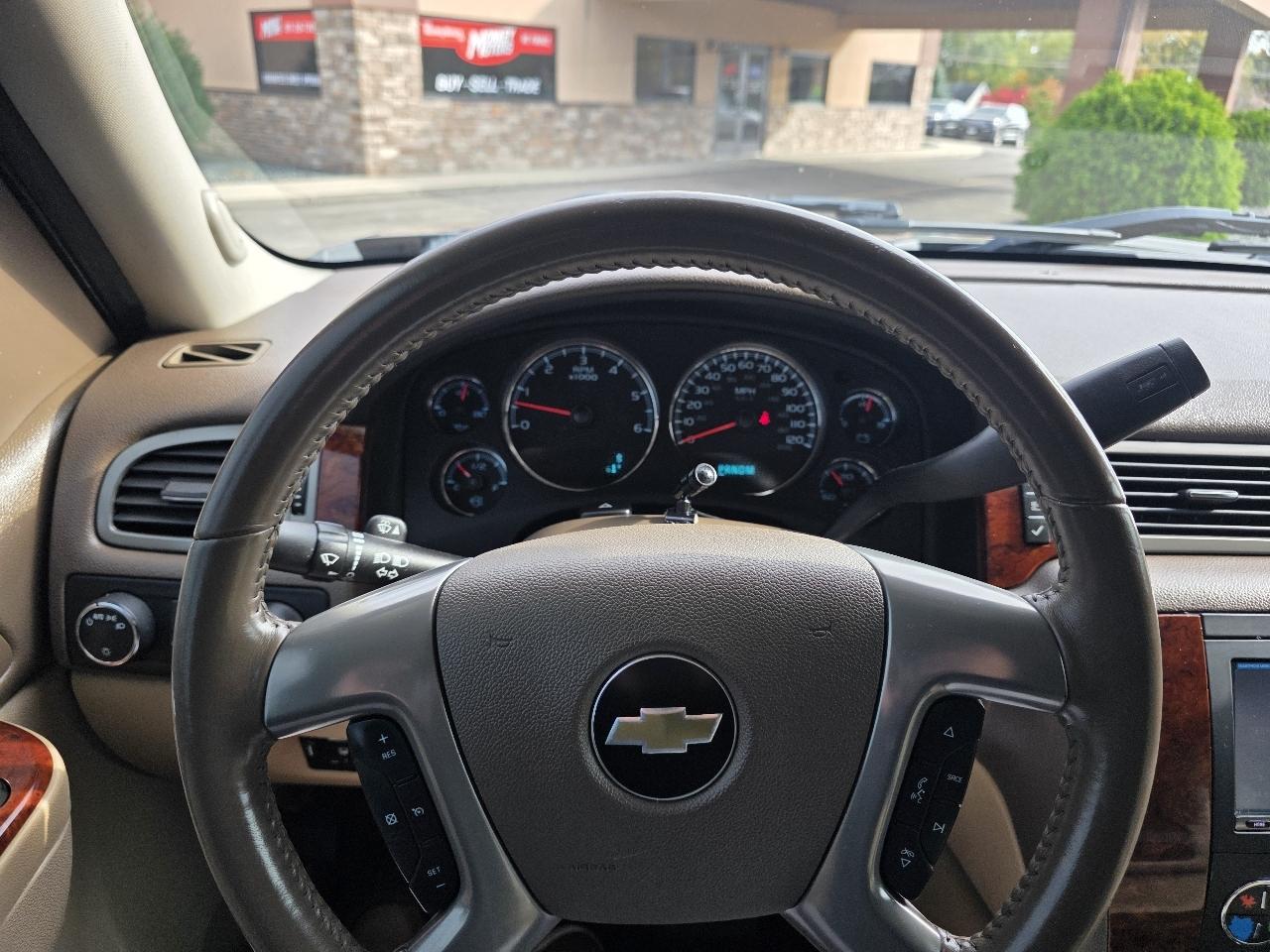 Chevrolet Silverado 1500 4WD Crew Cab 147" LTZ 2012