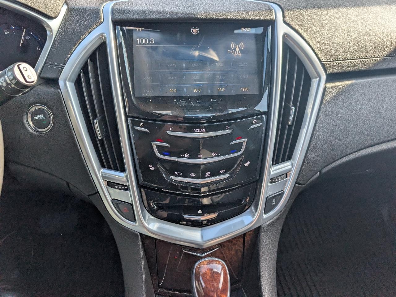 Cadillac SRX Luxury Collection AWD 2014
