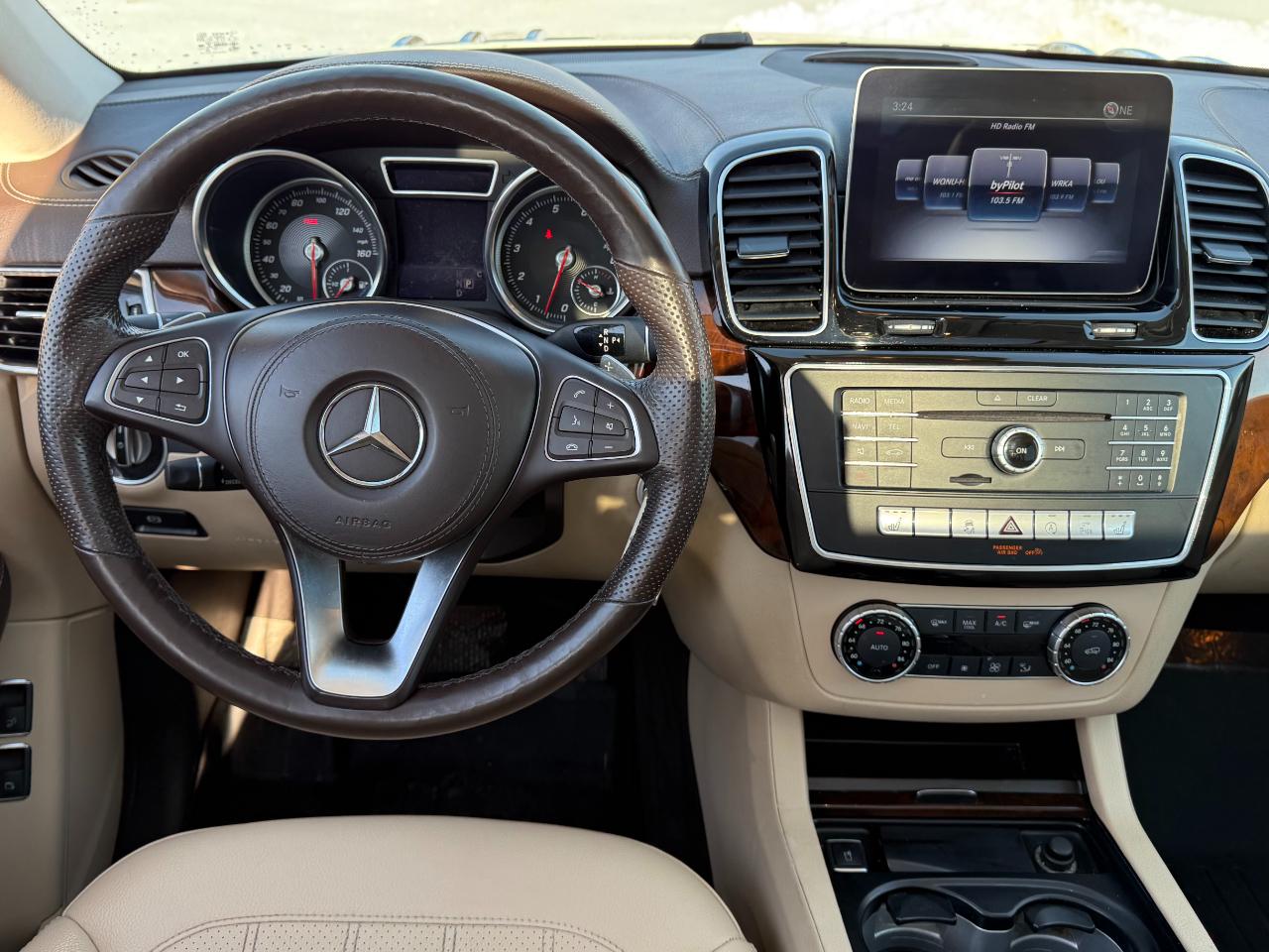 Mercedes-Benz GLS-Class photo 7