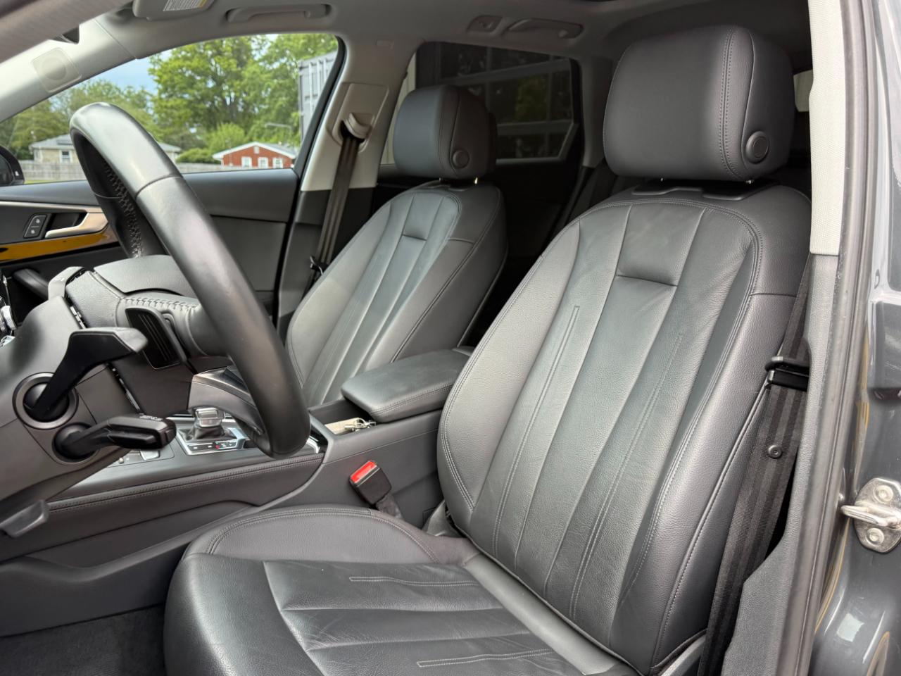 Audi A4 allroad photo 12