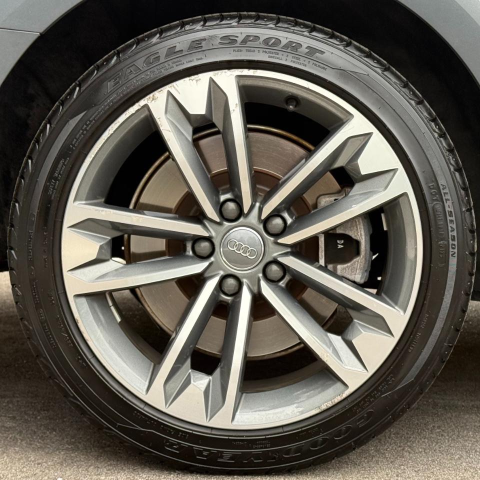 Audi A4 allroad photo 29