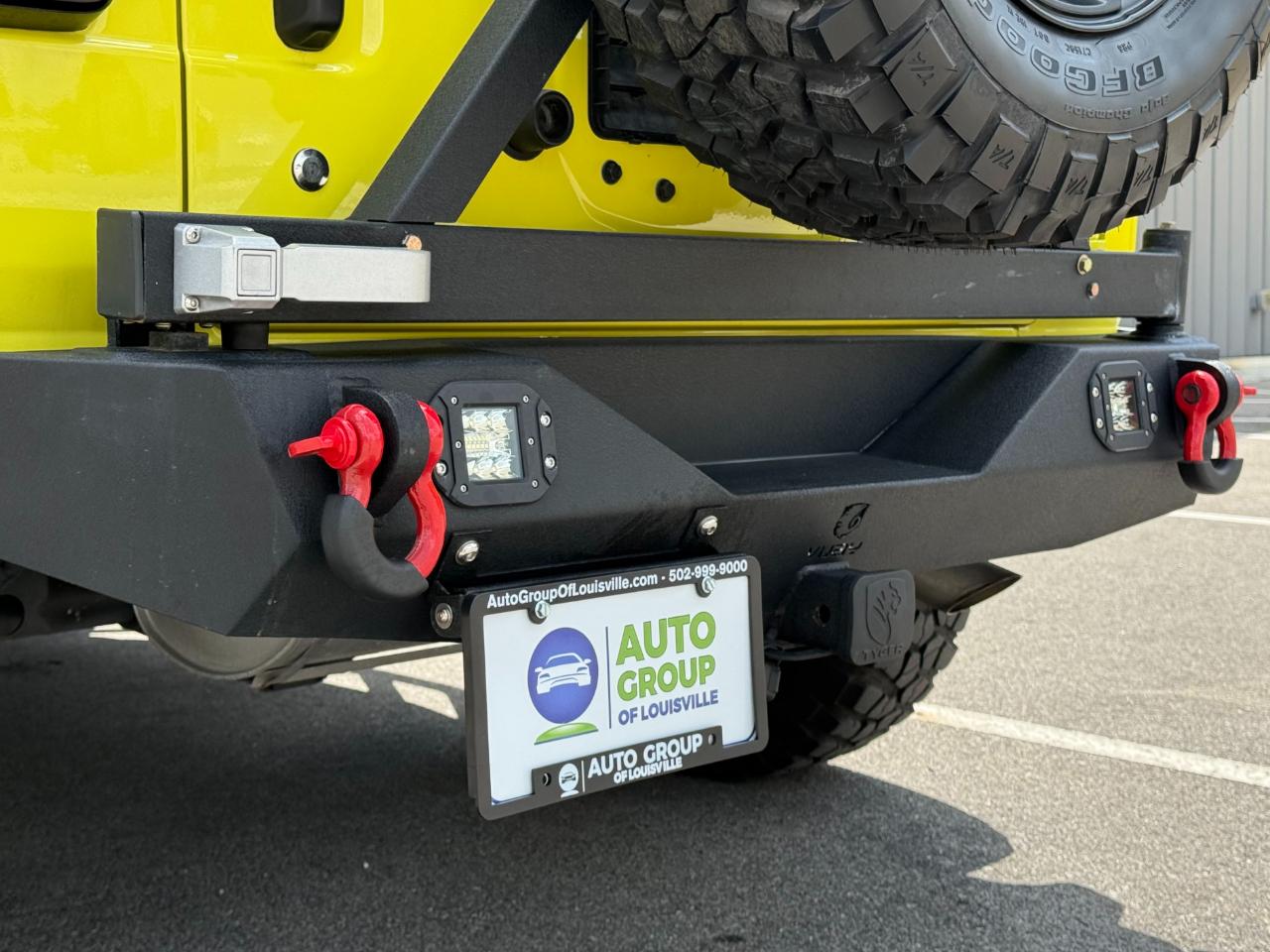 Jeep Wrangler photo 19