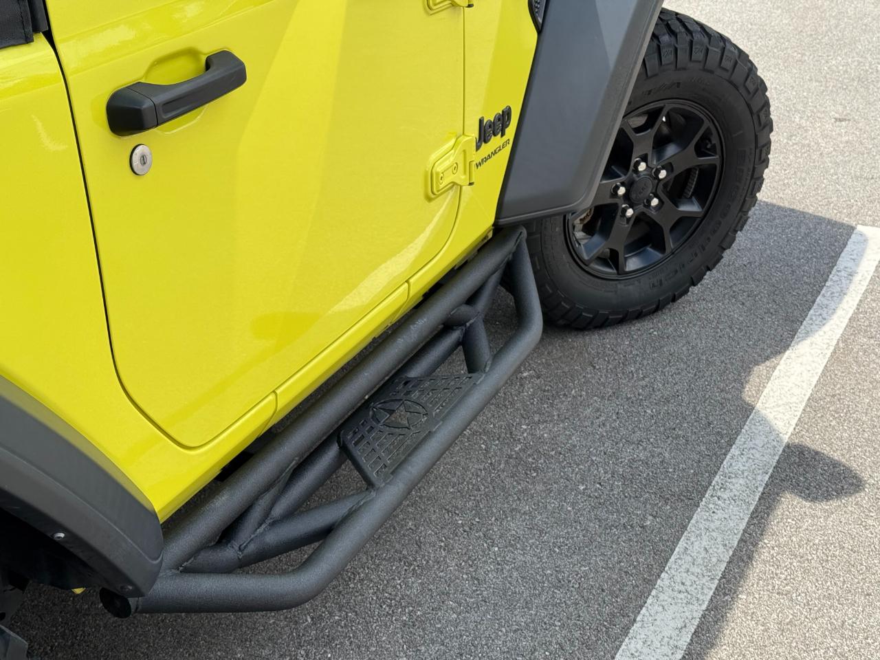 Jeep Wrangler photo 24