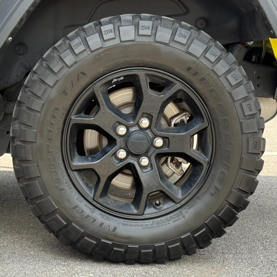 Jeep Wrangler photo 28