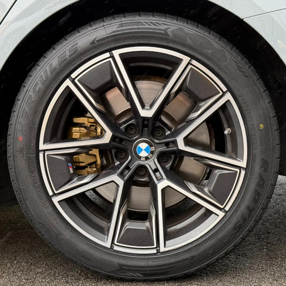 BMW M440i photo 30