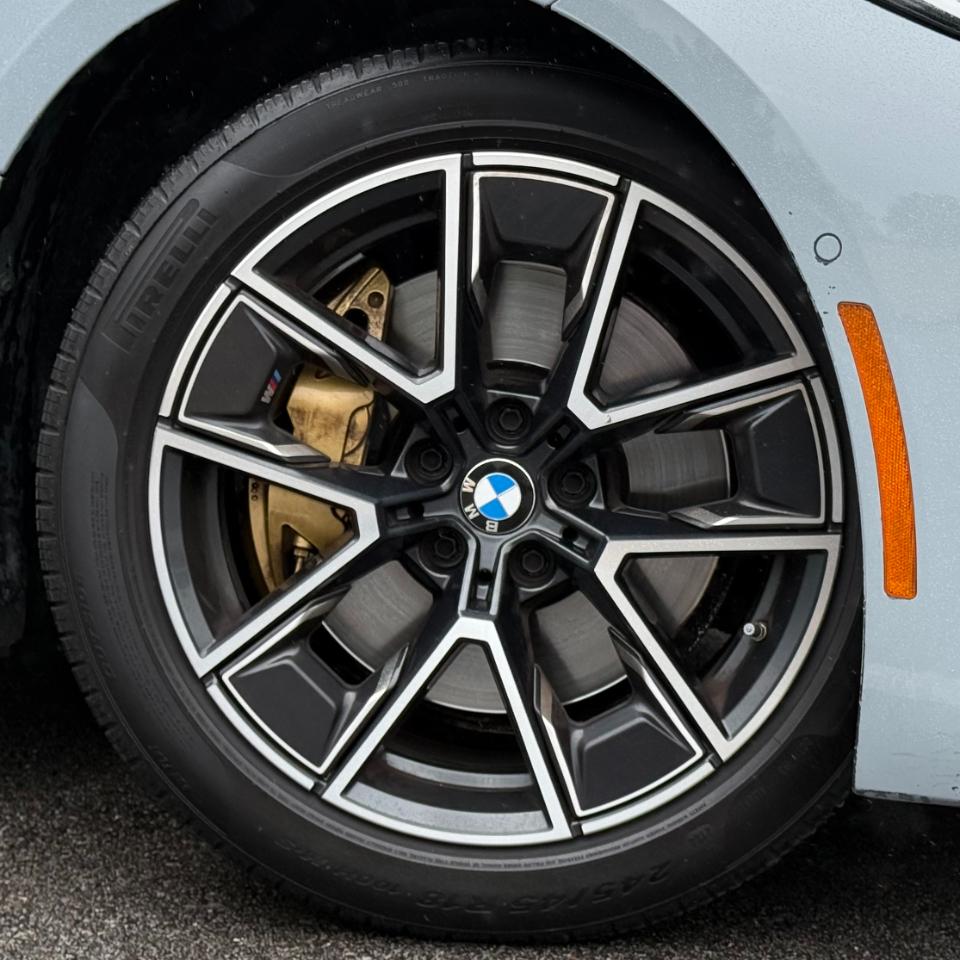 BMW M440i photo 31