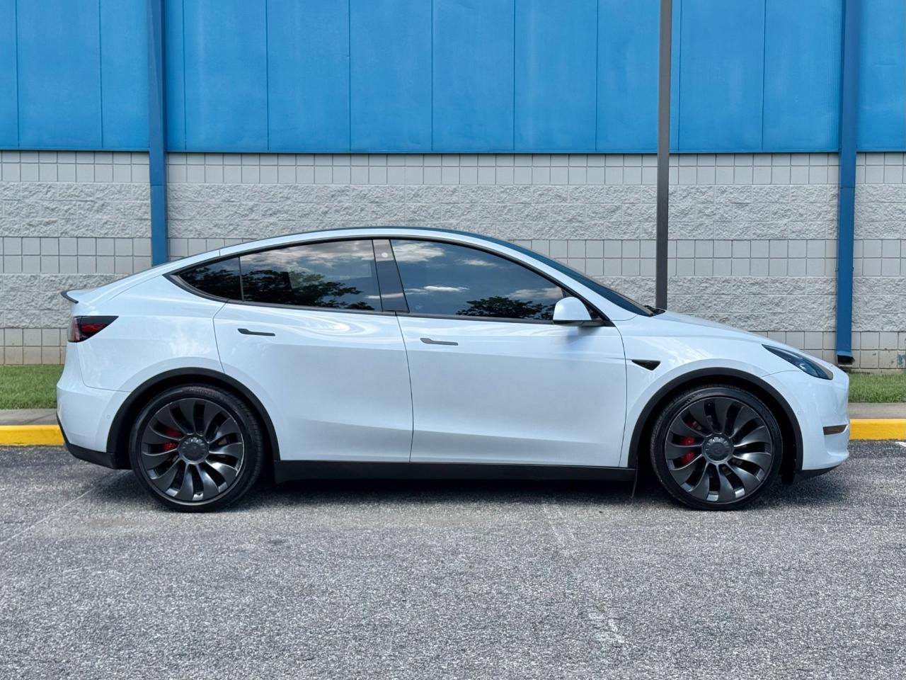 Tesla Model Y Performance AWD 2022