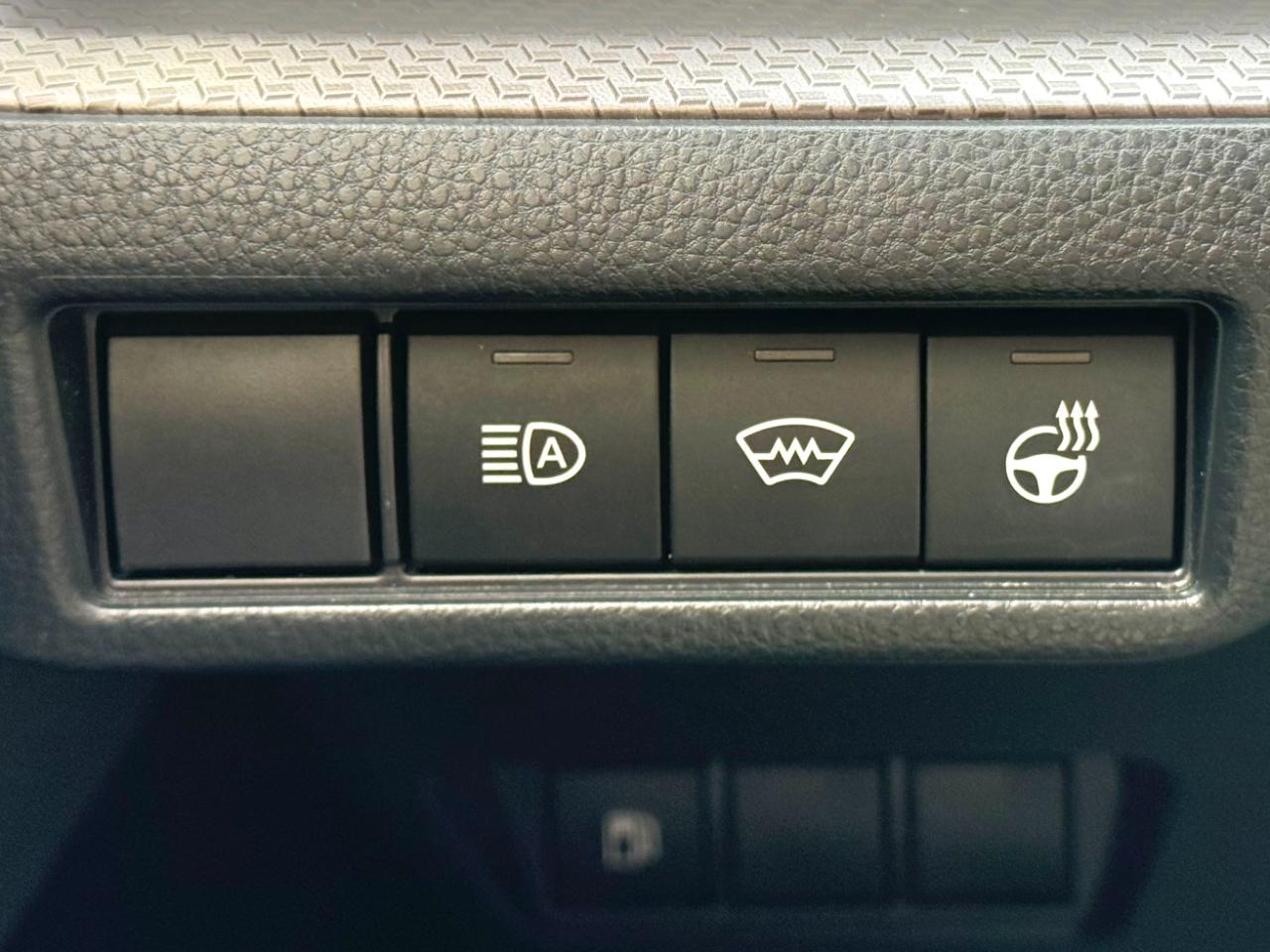 Toyota Prius Limited (Natl) 2023