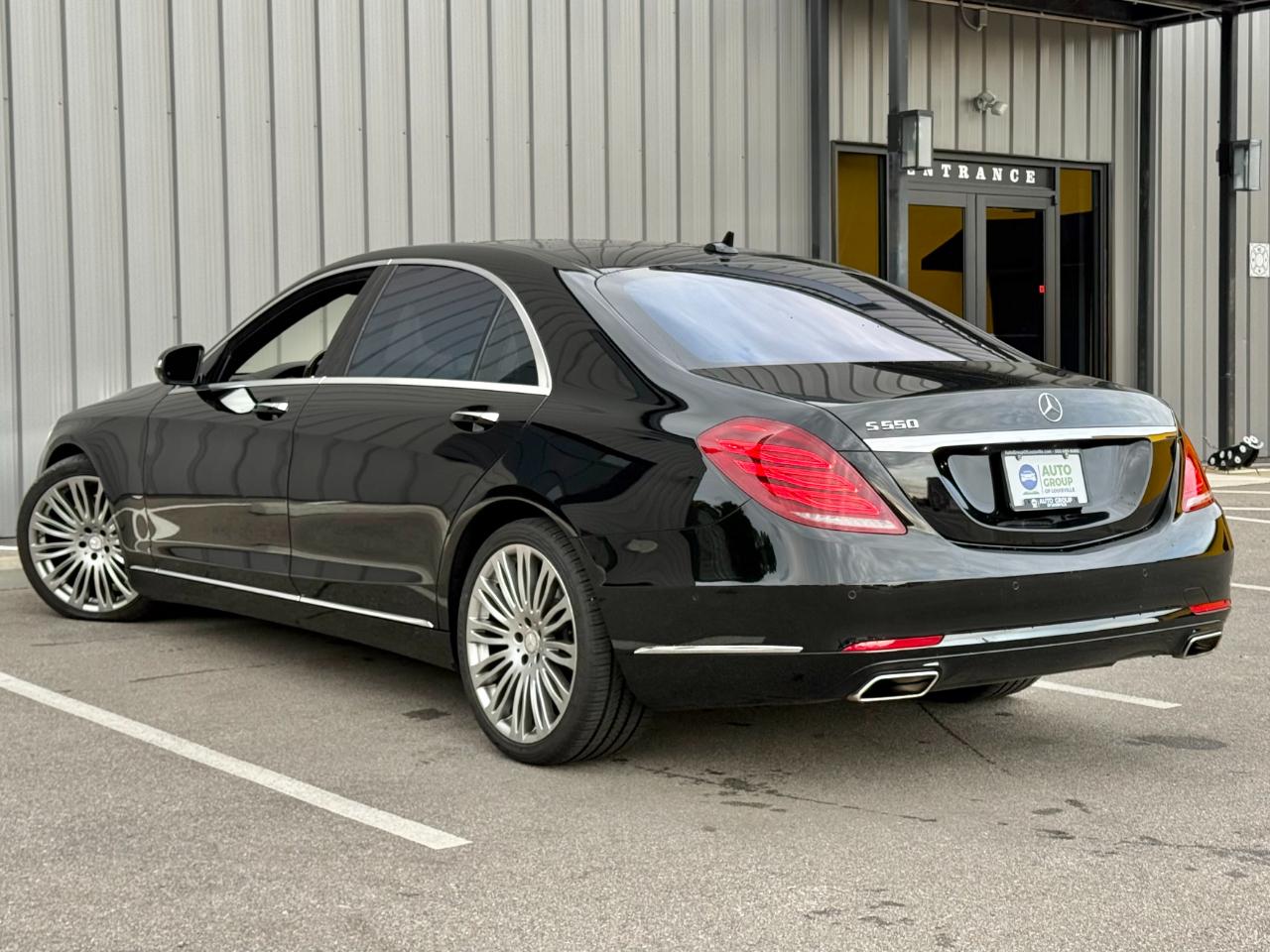 Mercedes-Benz S-Class photo 7