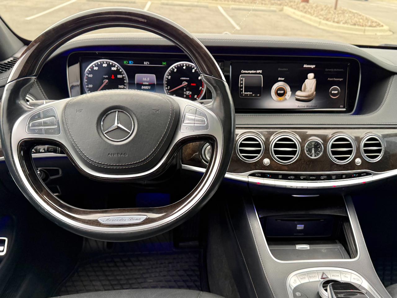 Mercedes-Benz S-Class photo 11