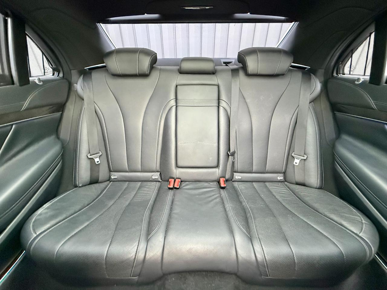 Mercedes-Benz S-Class photo 20