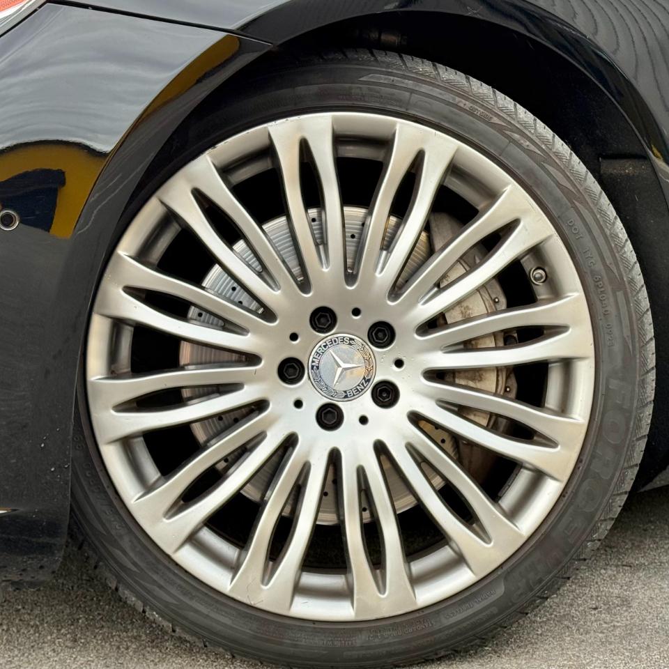 Mercedes-Benz S-Class photo 25