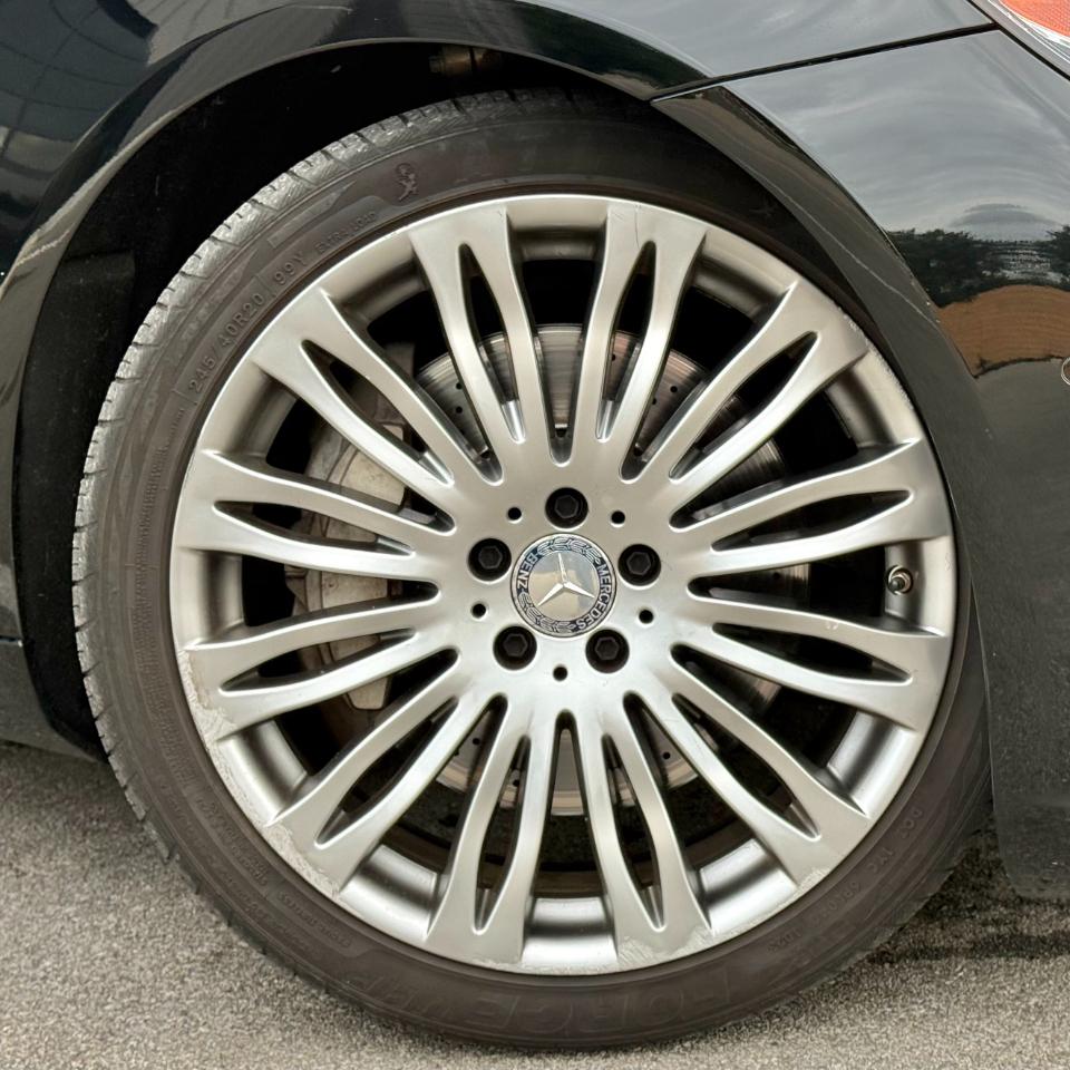 Mercedes-Benz S-Class photo 27