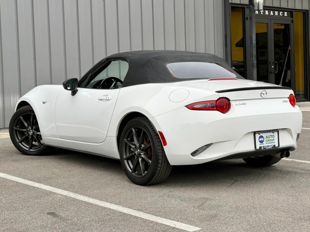 Mazda MX-5 Miata 2dr Conv Auto Club 2016