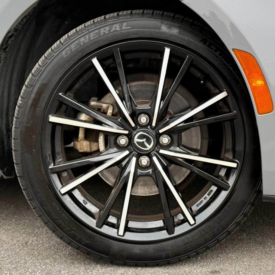 Mazda MX-5 photo 20