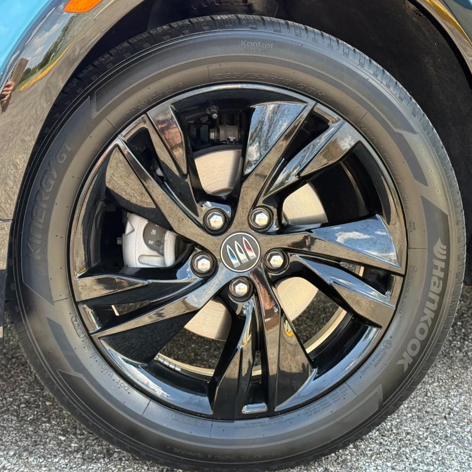 Buick Encore GX photo 17