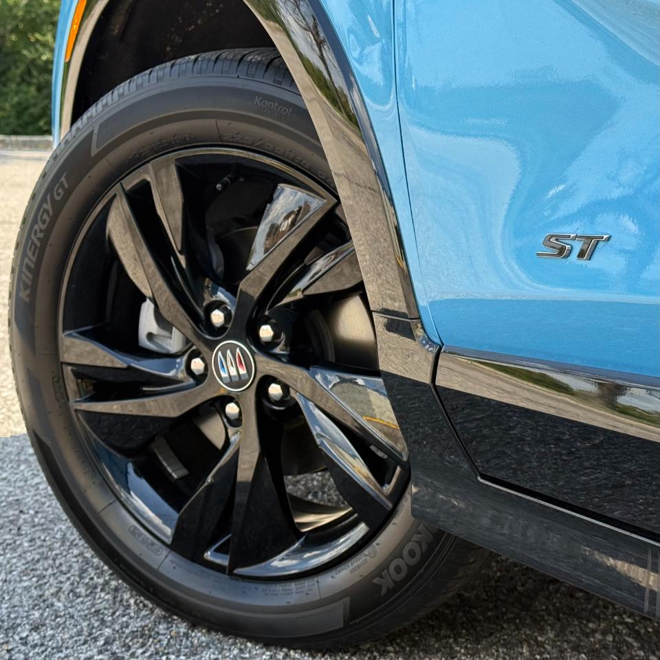 Buick Encore GX photo 19