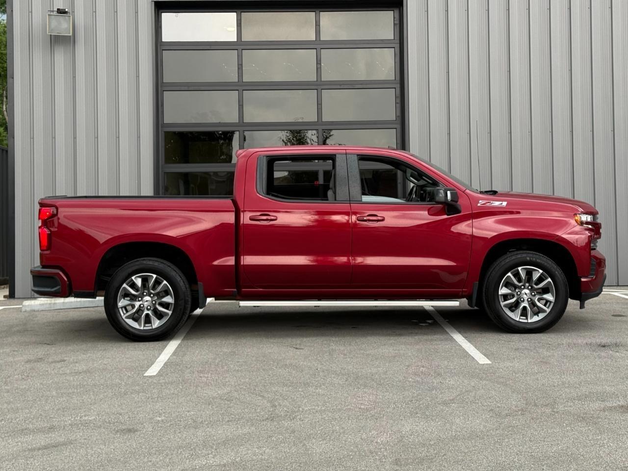 Chevrolet Silverado 1500 4WD Crew Cab 147" RST 2020