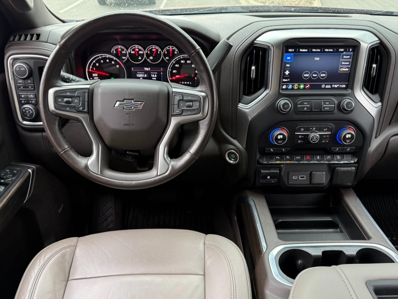 Chevrolet Silverado 1500 4WD Crew Cab 147" RST 2020