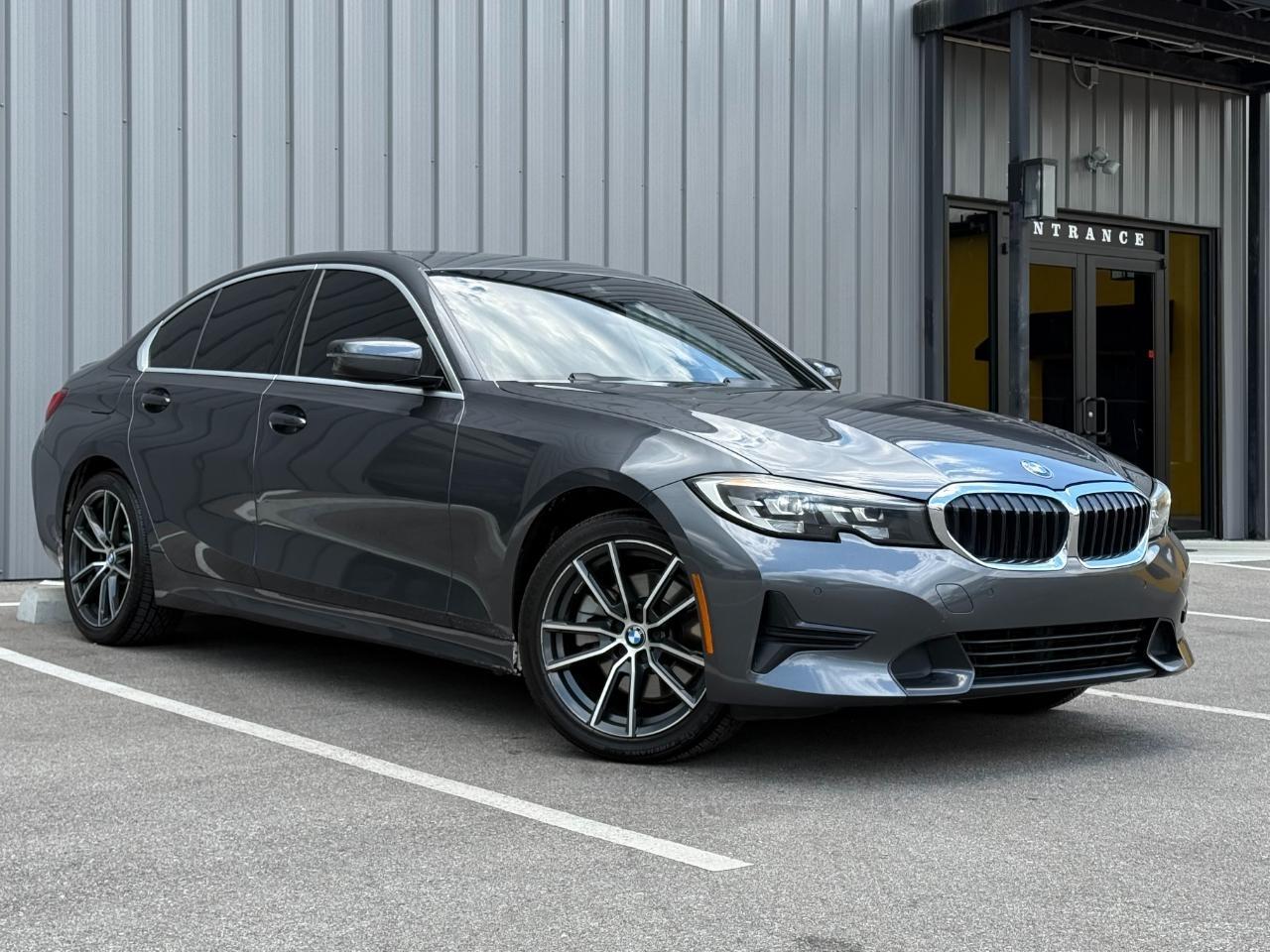 BMW 3 Series 330i xDrive Sedan 2019