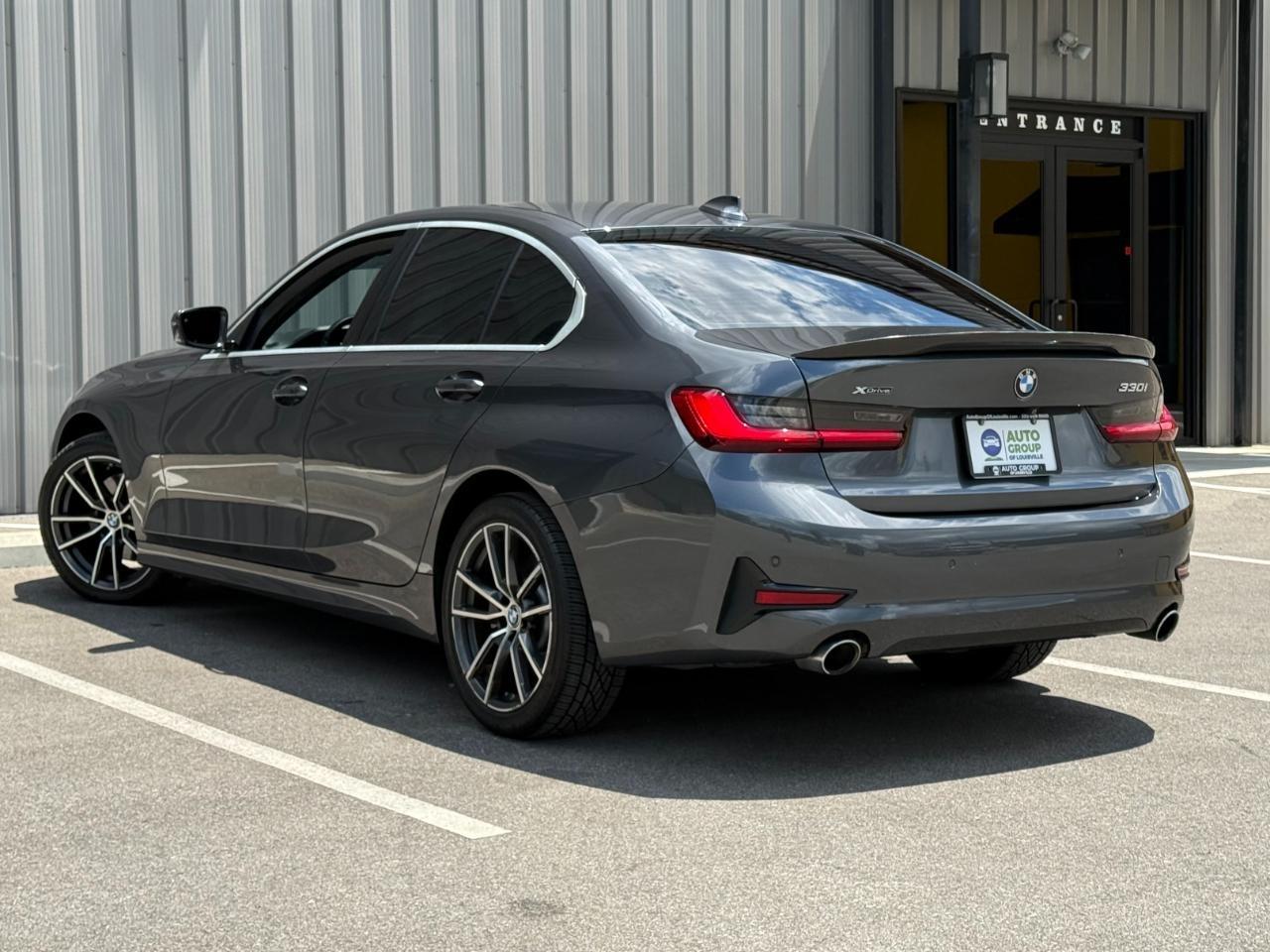 BMW 3 Series 330i xDrive Sedan 2019