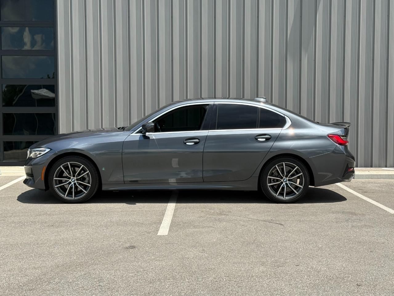 BMW 3 Series 330i xDrive Sedan 2019