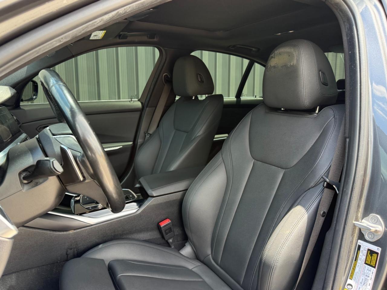BMW 3 Series 330i xDrive Sedan 2019