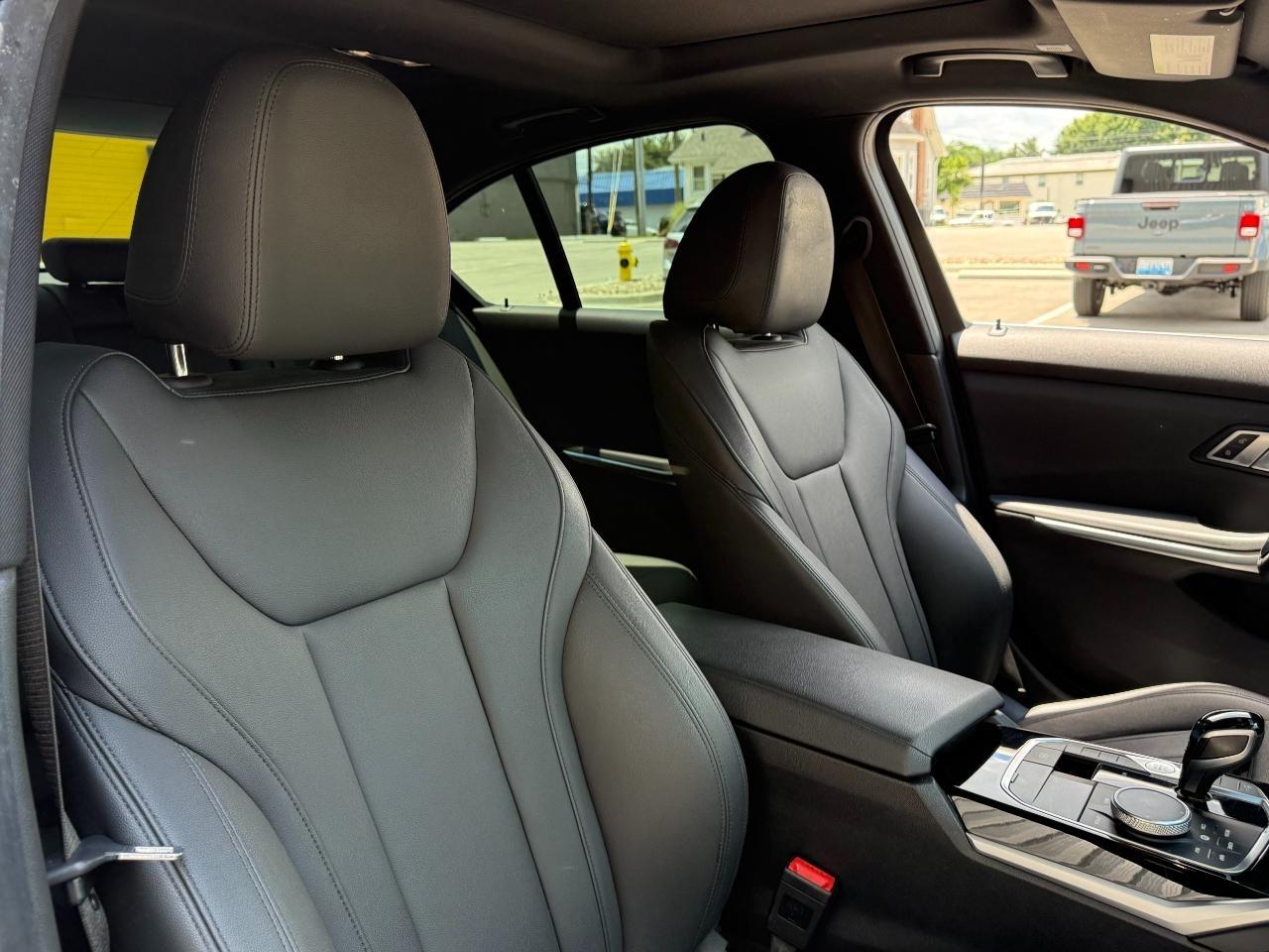 BMW 3 Series 330i xDrive Sedan 2019