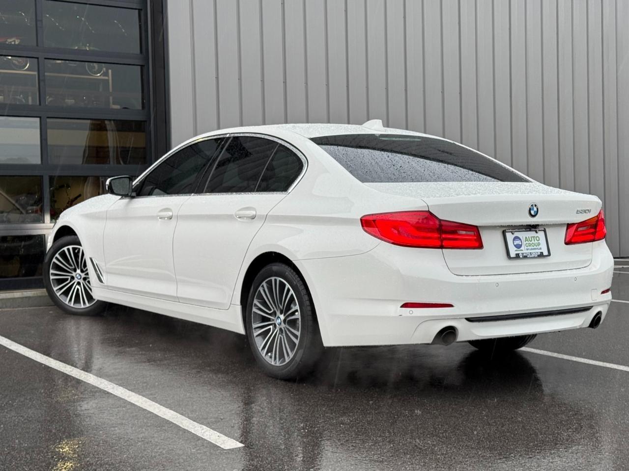 BMW 5 Series 530i Sedan 2019