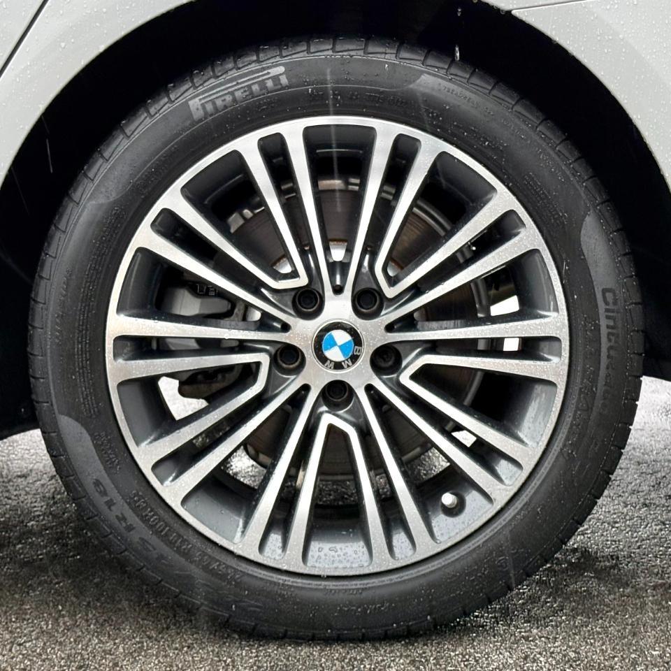 BMW 5 Series 530i Sedan 2019