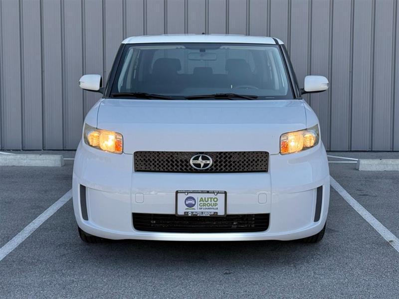 Scion xB  2009