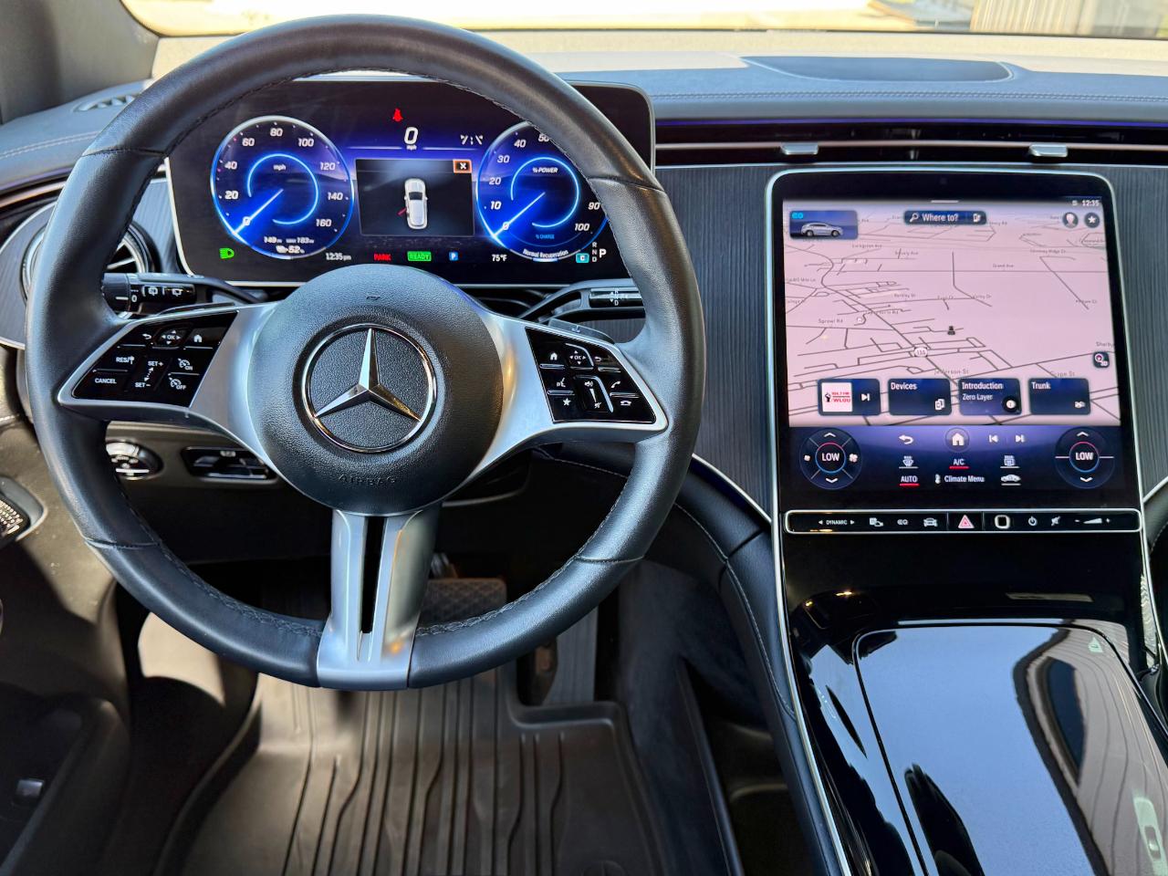 Mercedes-Benz EQE-Class SUV photo 11