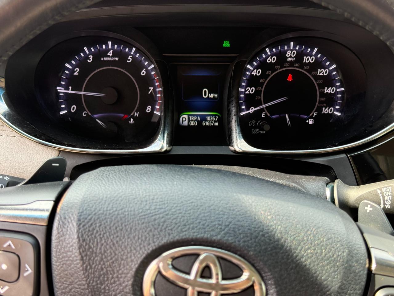 Toyota Avalon 4dr Sdn XLE Premium (Natl) 2013