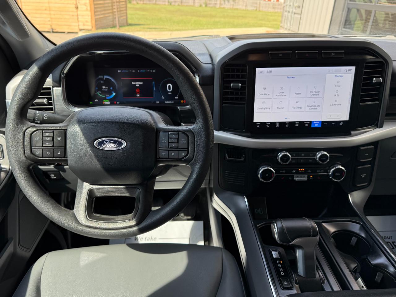 Ford F-150 Lightning Pro 4WD SuperCrew 5.5' Box 2023