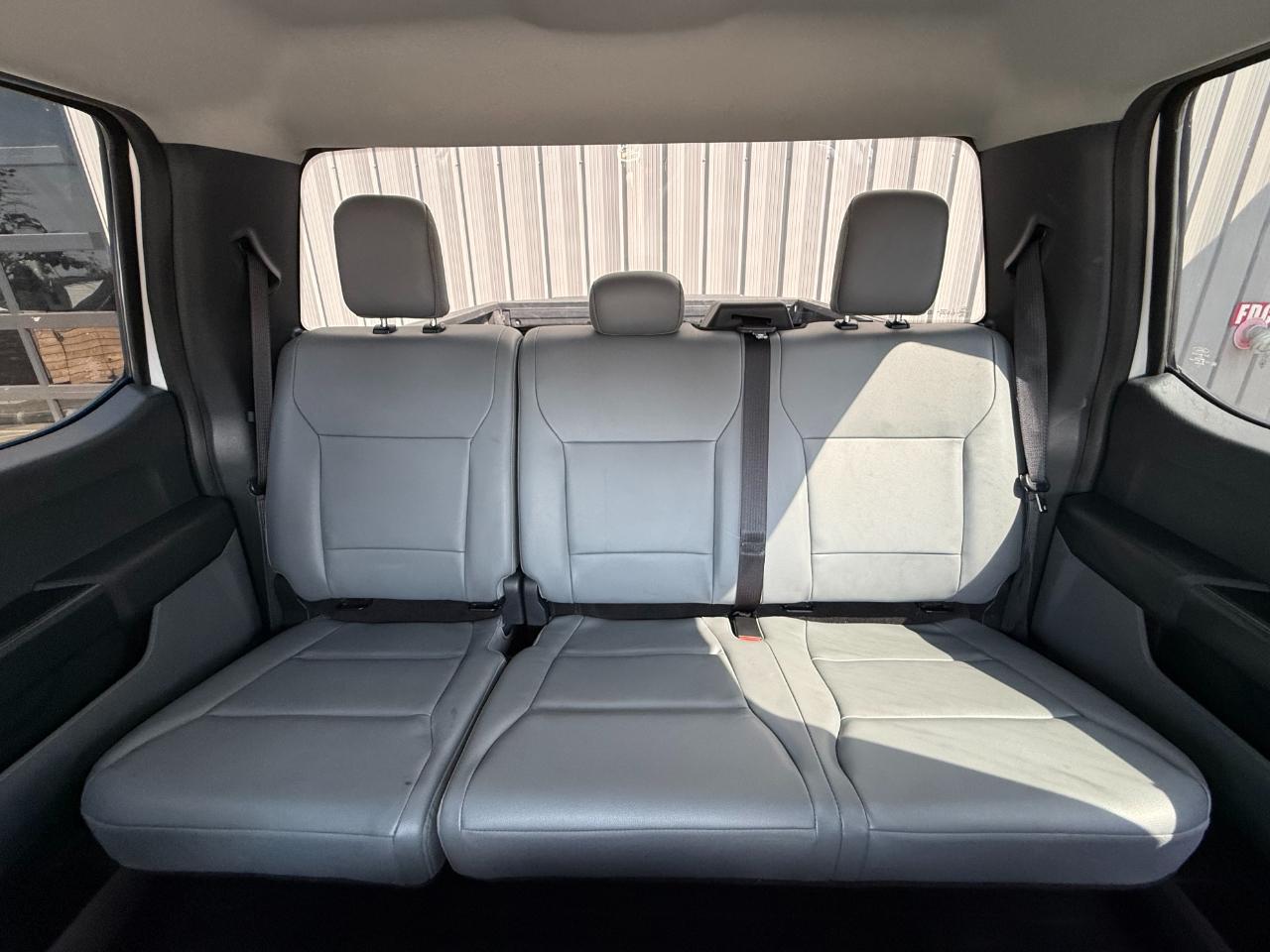 Ford F-150 Lightning Pro 4WD SuperCrew 5.5' Box 2023