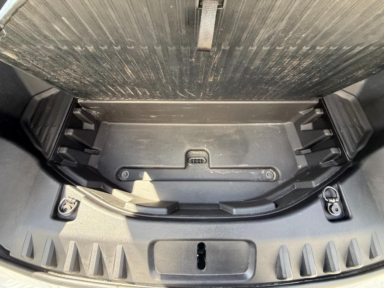 Ford F-150 Lightning Pro 4WD SuperCrew 5.5' Box 2023