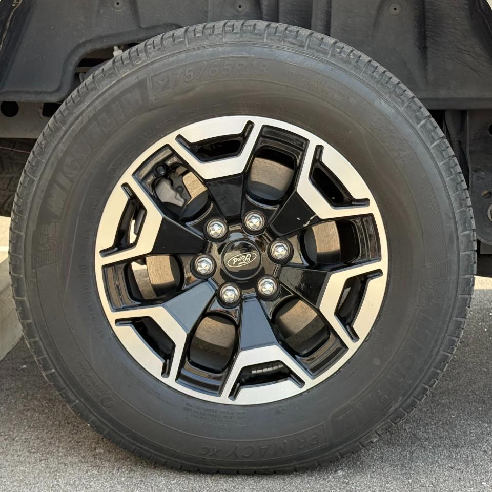 Ford F-150 Lightning Pro 4WD SuperCrew 5.5' Box 2023