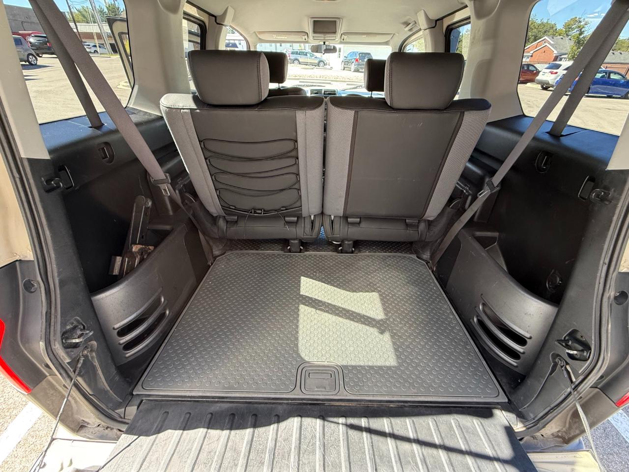 Honda Element 2WD EX MT 2005