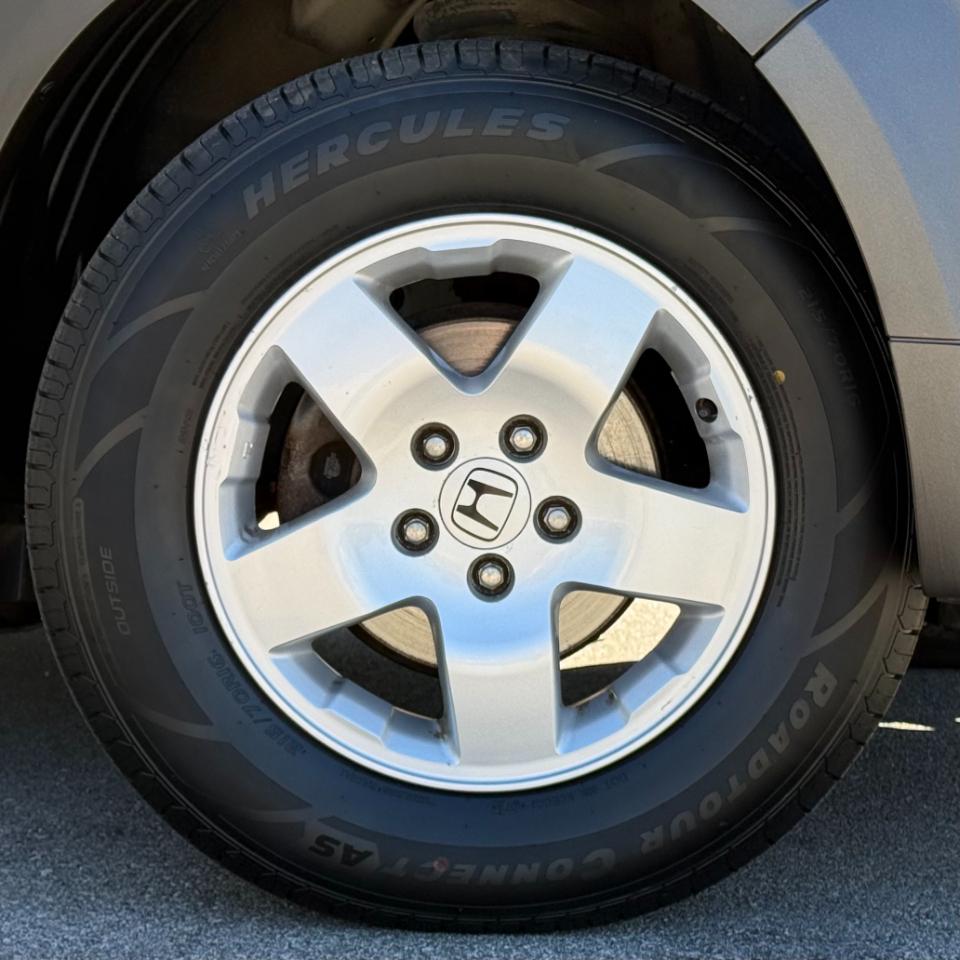 Honda Element 2WD EX MT 2005