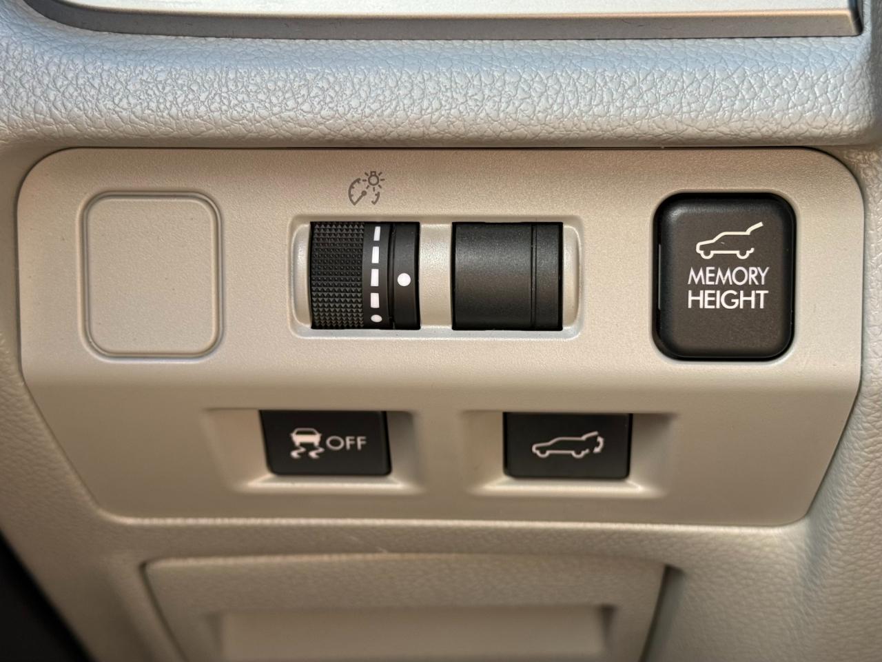 Subaru Forester 4dr CVT 2.5i Touring PZEV 2016