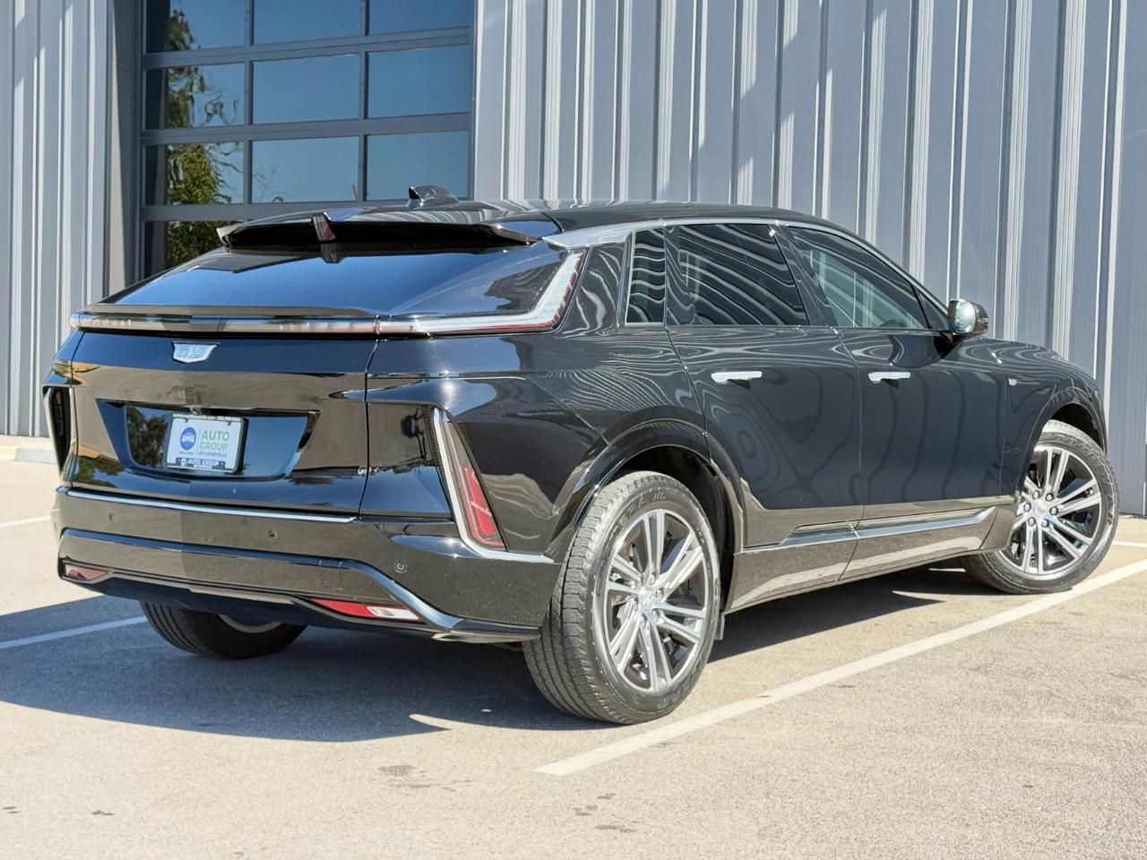 Cadillac Lyriq 4dr Luxury w/1SC 2024