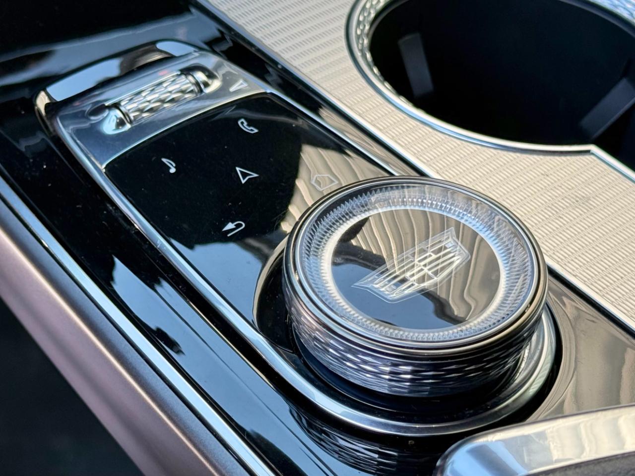 Cadillac Lyriq 4dr Tech w/1SA 2024