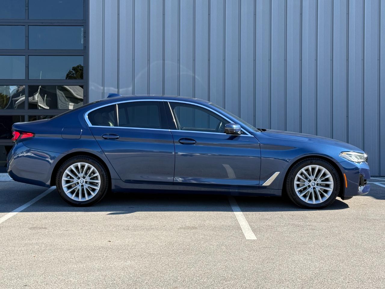 BMW 5 Series 530i xDrive Sedan 2021