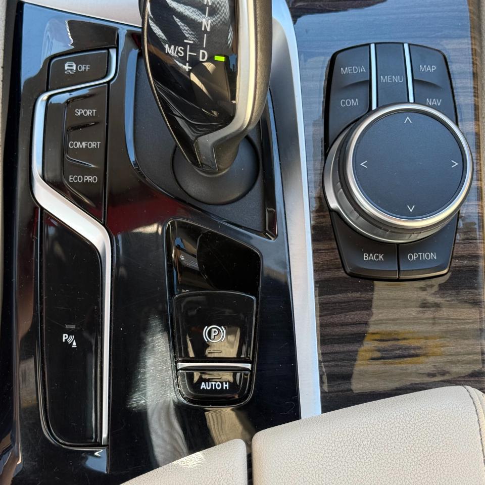 BMW 5 Series 530i xDrive Sedan 2021