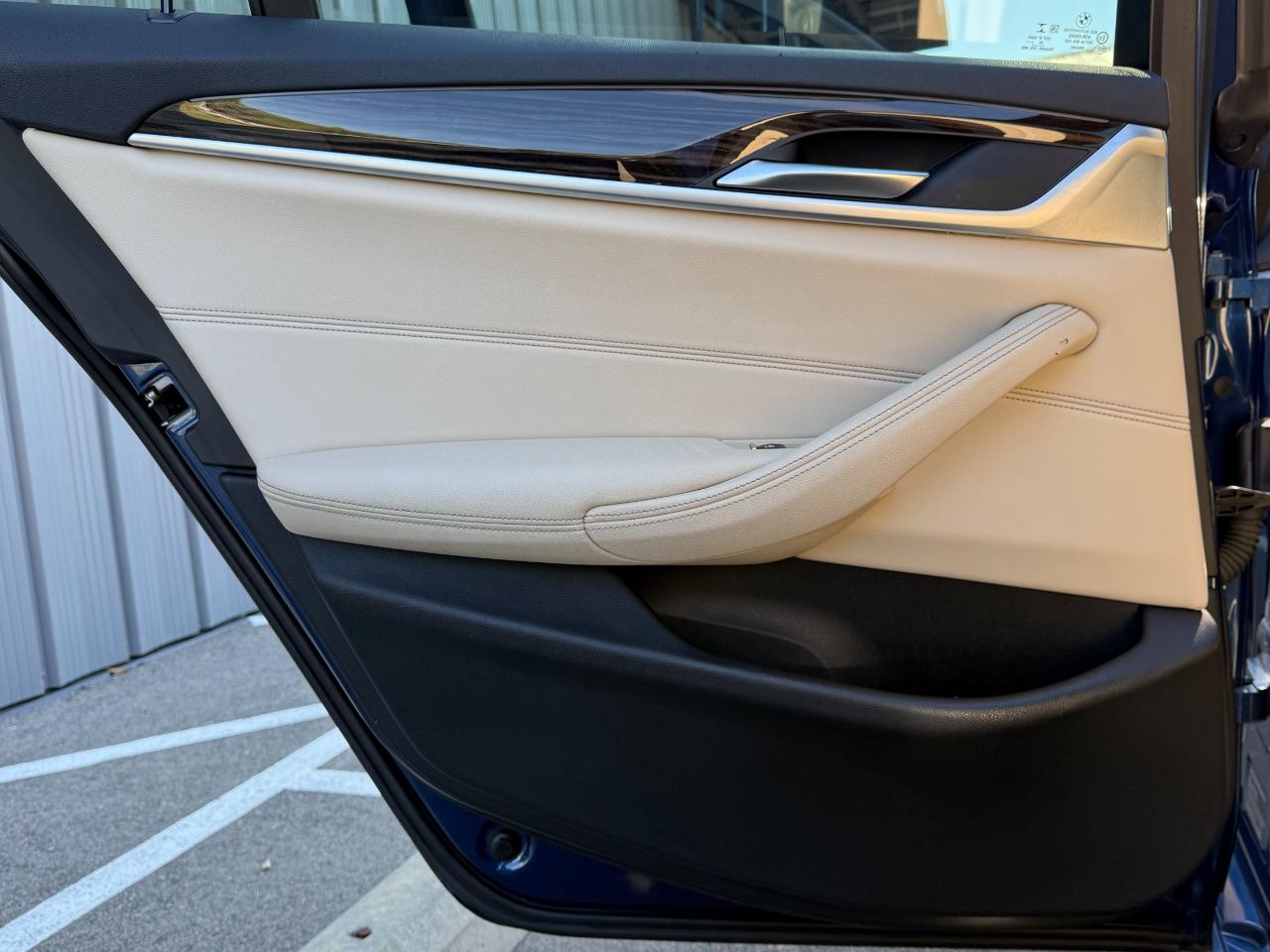 BMW 5 Series 530i xDrive Sedan 2021