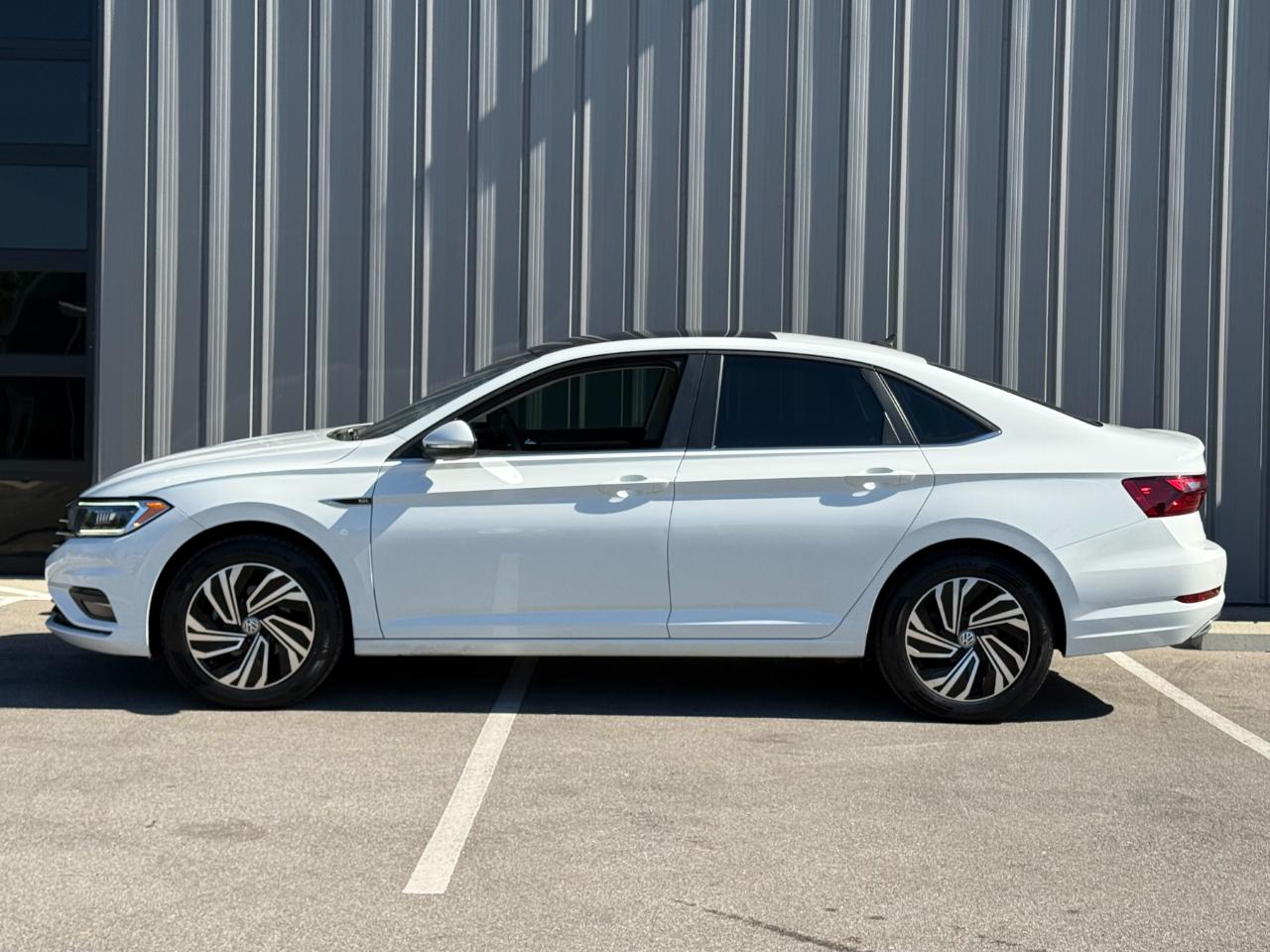 Volkswagen Jetta SEL Premium Auto w/ULEV 2020